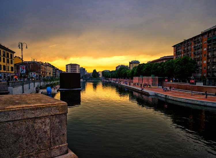 Porta Genova